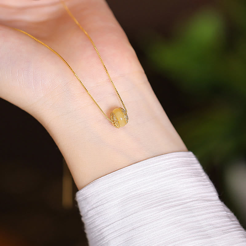 Buddha Stones925 スターリングシルバー 天然和田翡翠 シアン翡翠 幸運の笑う仏陀 蝶のネックレスペンダント - 琥珀の丸いビーズ - image 9