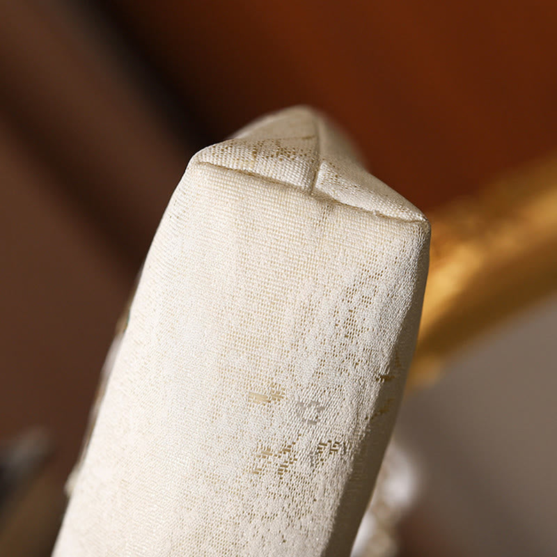 Buddha Stonesの小さな花と蝶の刺繍が施されたパールメタルチェーンショルダーバッグ、クロスボディハンドバッグ、携帯電話バッグ