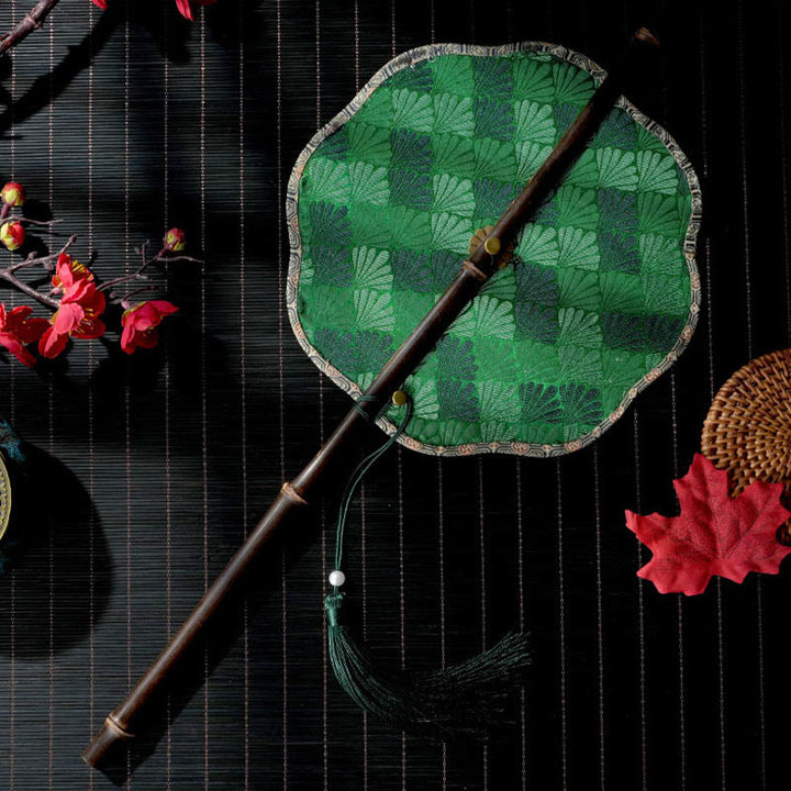 Buddha Stones手作り 貝殻 鱗 葉 葉脈 模様 紫色の長い竹製ハンドル 携帯用 巻き上げ式扇風機