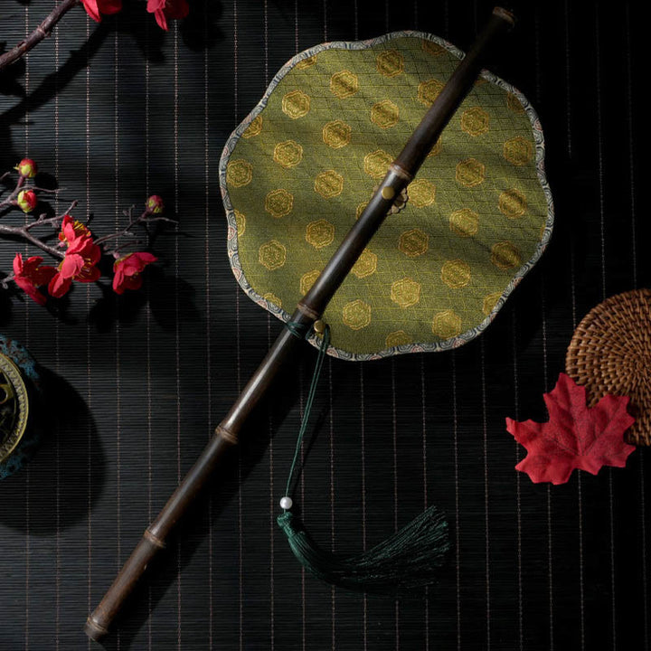 Buddha Stones手作り 貝殻 鱗 葉 葉脈 模様 紫色の長い竹製ハンドル 携帯用 巻き上げ式扇風機