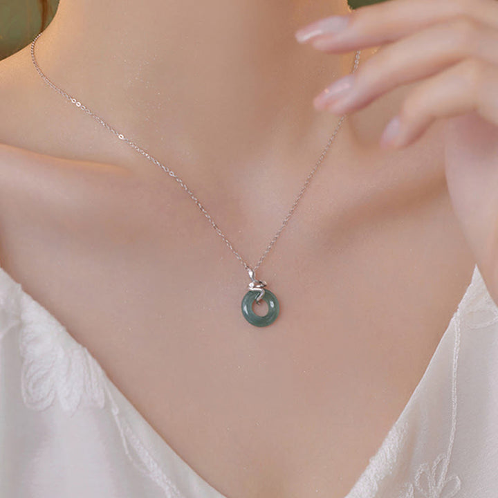 Buddha Stones 925スターリングシルバー 18Kゴールド 翡翠 ピースバックル スピリットスネーク ピースネックレスペンダント