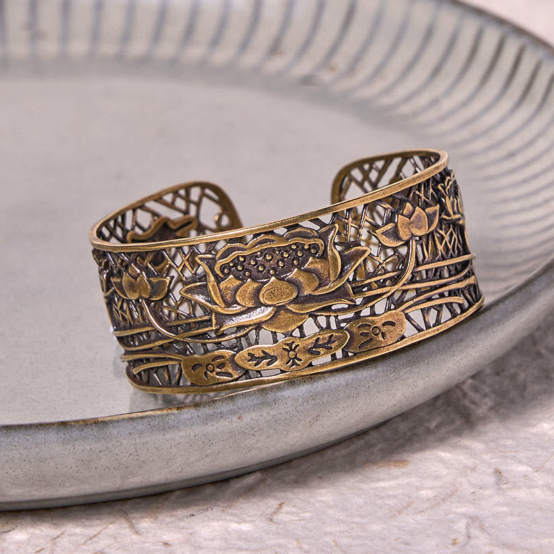 Buddha Stones中空蓮 銀メッキ銅 ヒーリング 悟り ブレスレット バングル