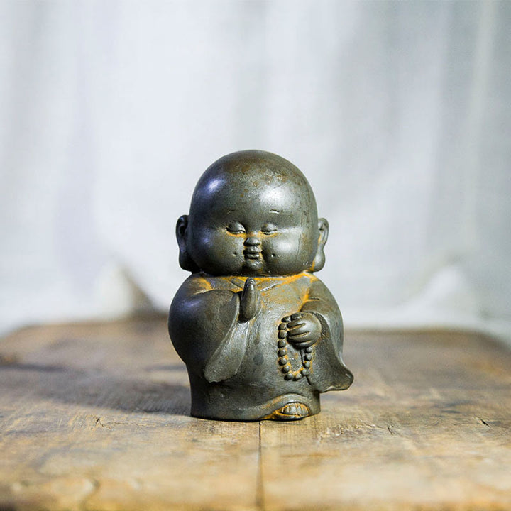 Buddha Stones手作り 小さな僧侶 鉄粉 錆 鋳造 樹脂 像 家の装飾