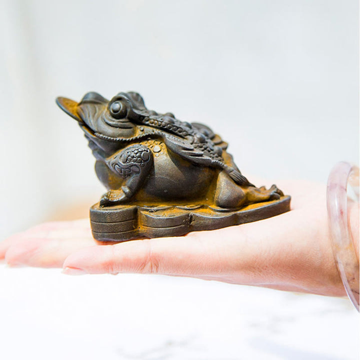 Buddha Stones手作り 風水 カエル ヒキガエル 銅貨 鉄粉 錆 鋳造 樹脂 像 家の装飾