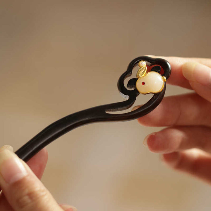 Buddha Stones吉兆雲 白檀 うさぎ 守護簪