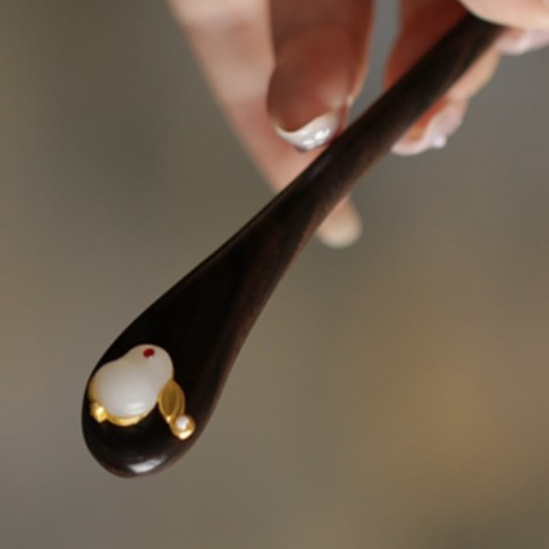 Buddha Stones吉兆雲 白檀 うさぎ 守護簪