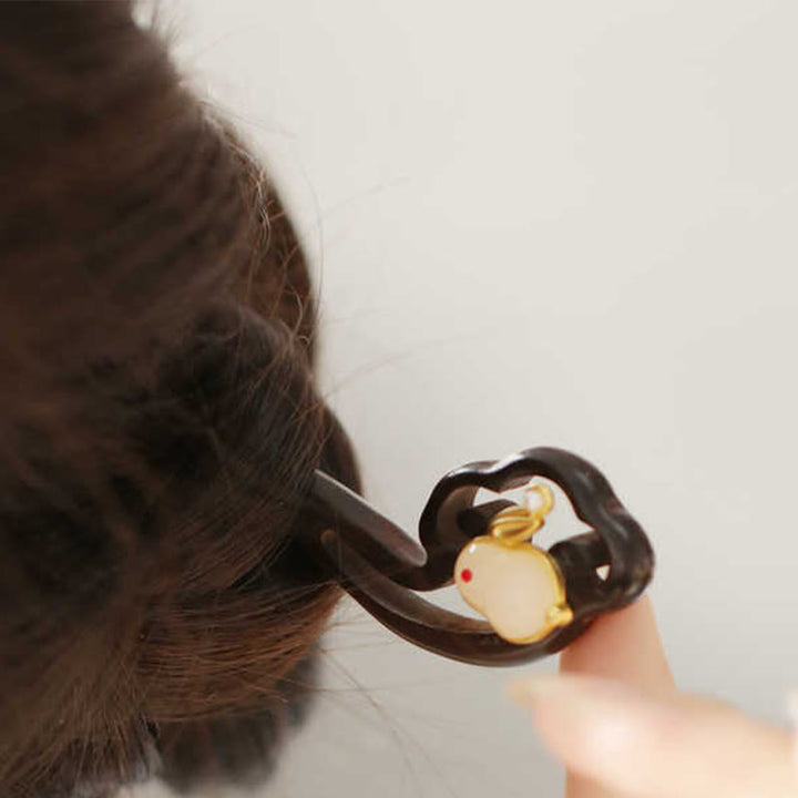 Buddha Stones吉兆雲 白檀 うさぎ 守護簪