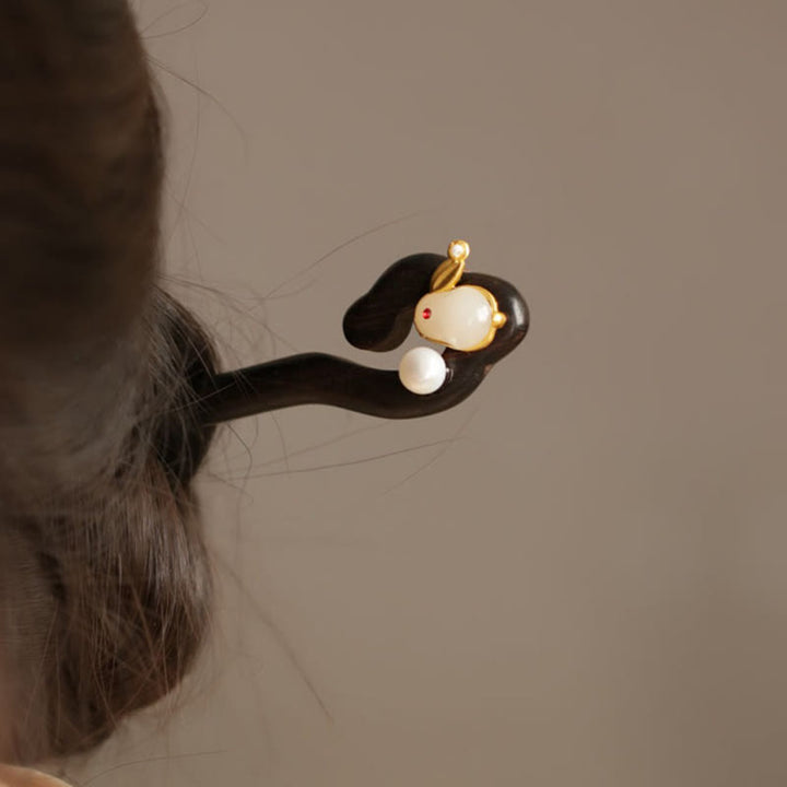 Buddha Stones吉兆雲 白檀 うさぎ 守護簪