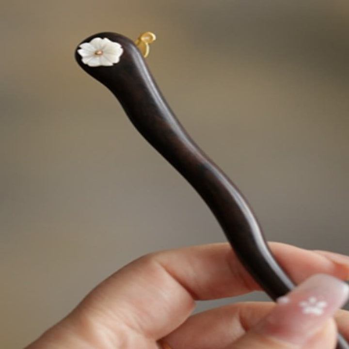 Buddha Stones吉兆雲 白檀 うさぎ 守護簪