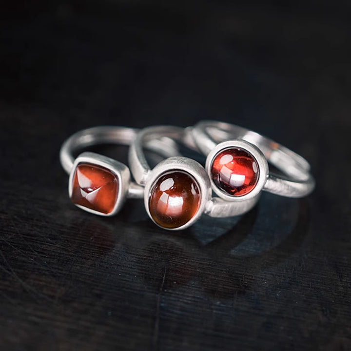 Buddha Stones天然 925 スターリングシルバー ガーネット 調節可能 挿入 カームリング