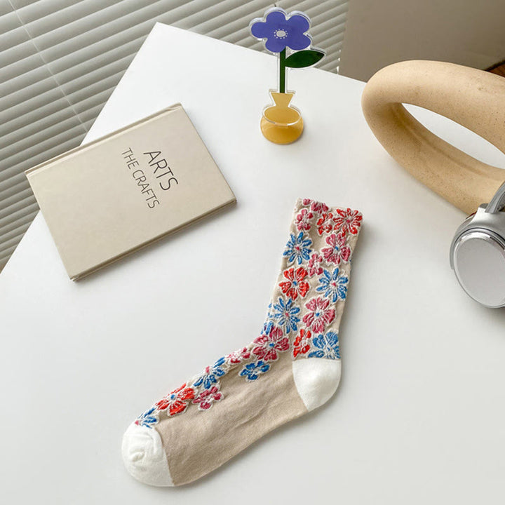 Buddha Stonesエスニック テクスチャード フローラル コントラストカラーデザイン レディース マイクロクルー コットンソックス - タン - フリーサイズ (US4–9、EU34–39、UK/AU2.5-6、Asia22-24.5cm) - image 4