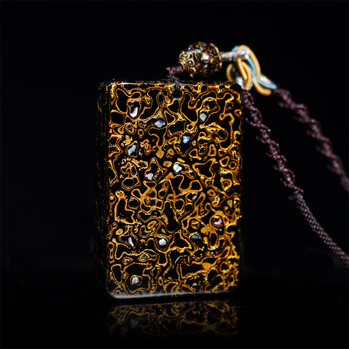 Buddha Stones手作り漆工芸 白檀 守護ペンダントネックレス - ブラック(ペンダントサイズ:4×6×1cm) - image 12