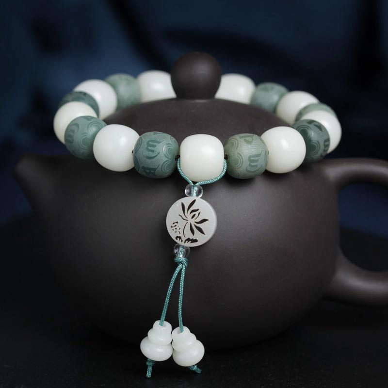 Buddha Stones白菩提六字守護ブレスレット