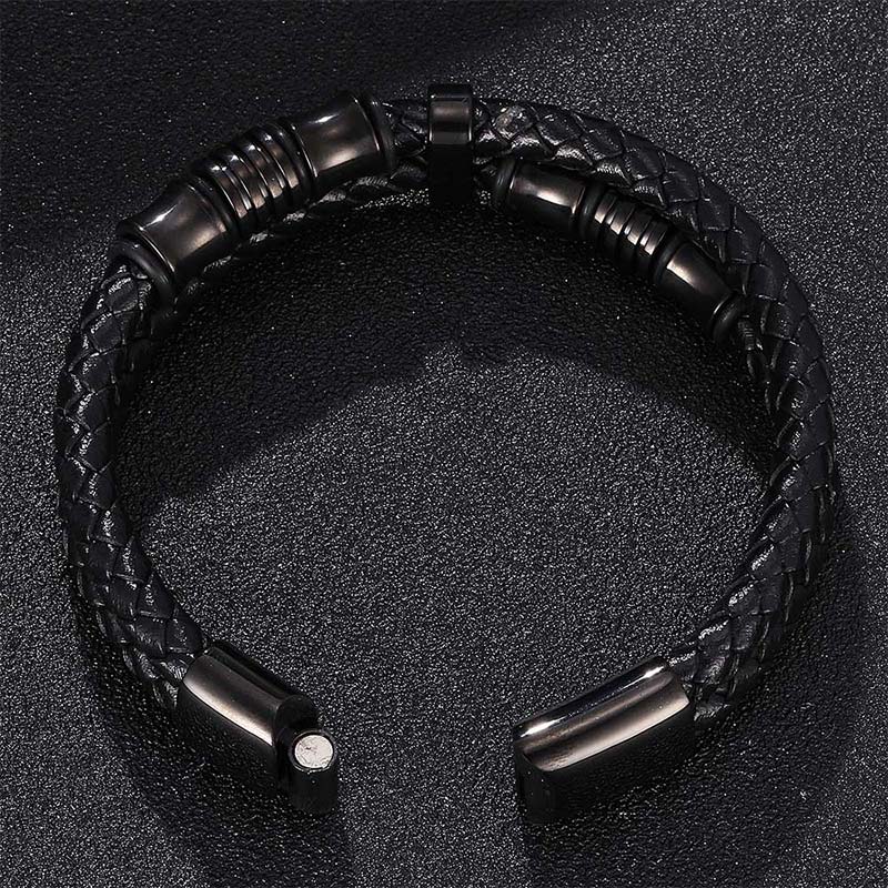 Buddha Stonesの重ね革編み幸運ブレスレット