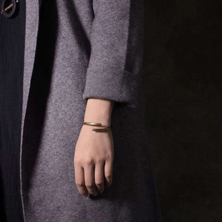 Buddha Stonesの素朴なデザイン銅製バランス調節可能なカフブレスレット