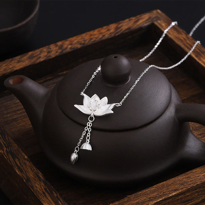 Buddha Stones999 スターリングシルバー 蓮の花の鞘 彫刻 悟りのネックレス ペンダント