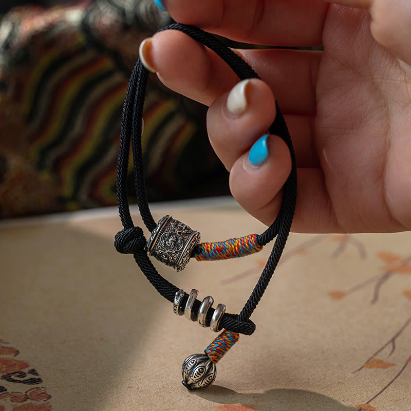 Buddha Stonesチベットのオーム・マニ・パドメ・フム彫刻お守りダブルラップブレスレット