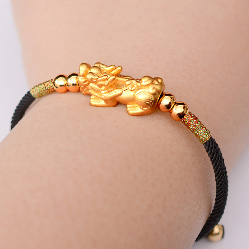 Buddha Stones24K 金メッキ 貔貅 幸運の赤紐ブレスレット