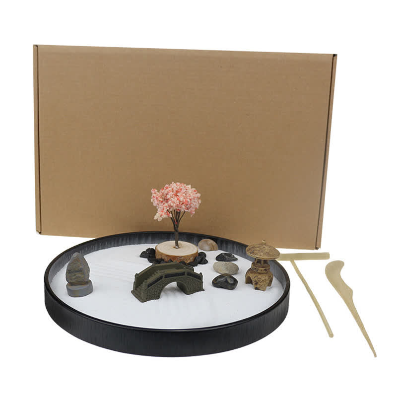 Buddha Stonesの木と小さな橋の風景、瞑想、穏やかな禅の庭の装飾