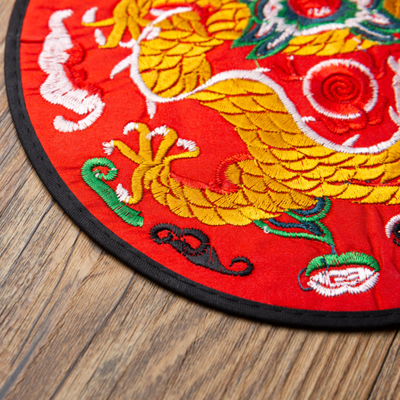 Buddha Stones龍刺繍カップマットパッドティーカップコースターカンフーティーマット