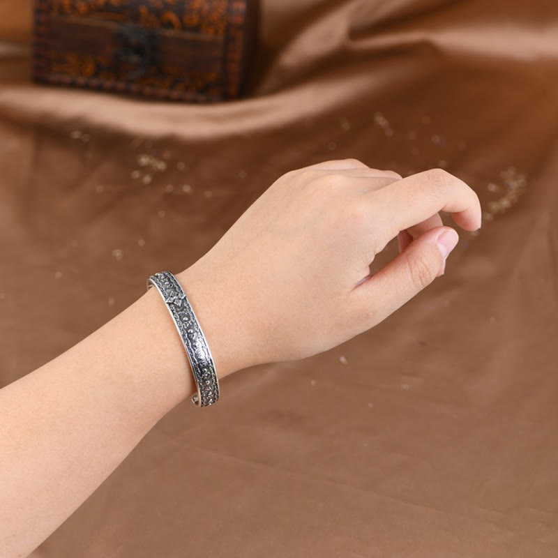 Buddha Stones925スターリングシルバーオーム・マニ・パドメ・フムダブルドルジェ 刻印入り ウィズダムカフブレスレット バングル