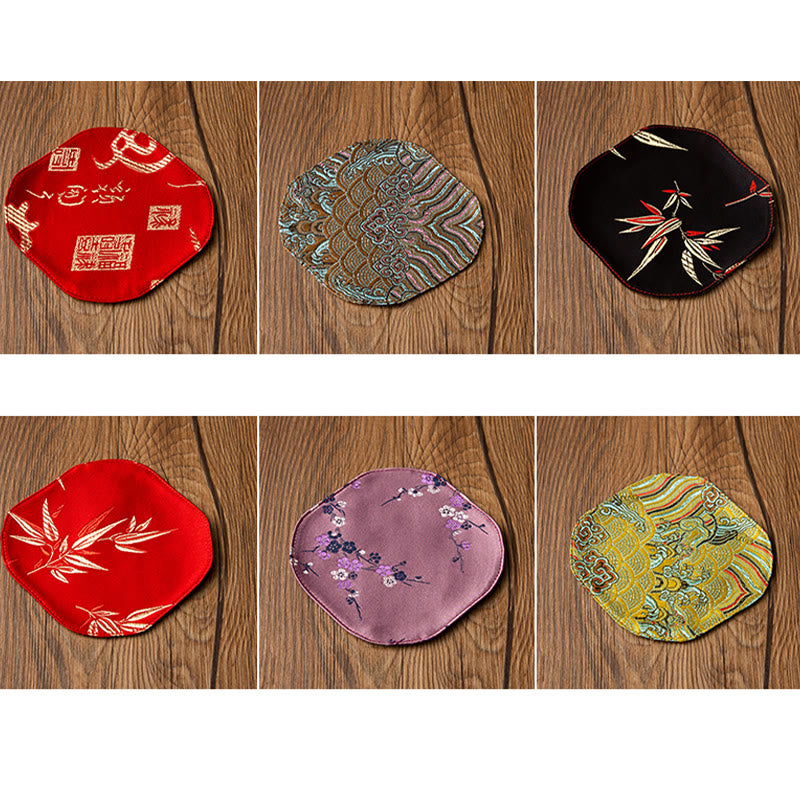 Buddha Stones、海波、竹、梅の花、錦織りの刺繍、カップマットパッド、ティーカップコースター、カンフーティーマット