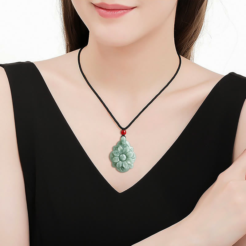 Buddha Stones天然翡翠カランコエブロスフェルディアナ花柄幸運ネックレスペンダント