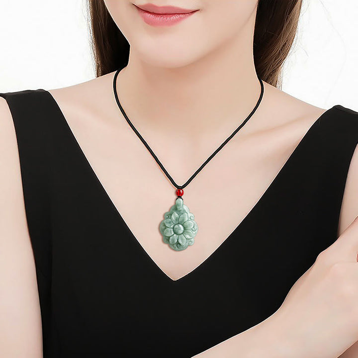 Buddha Stones天然翡翠カランコエブロスフェルディアナ花柄幸運ネックレスペンダント