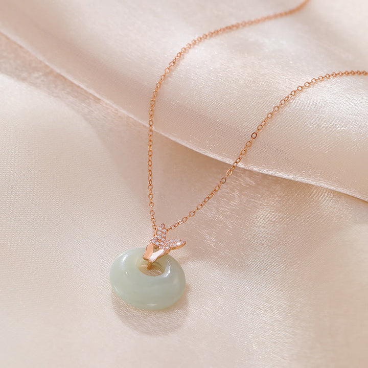 Buddha Stones 925スターリングシルバー 天然和田翡翠ジルコン蝶の幸運ネックレスペンダント