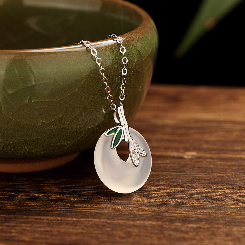 Buddha Stones925スターリングシルバー 天然カルセドニー 竹の葉 ピースバックル ポジティブネックレスペンダント