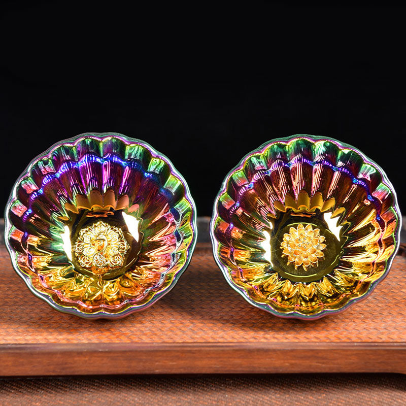 Buddha Stones、蓮、孔雀の象嵌、多色、中国製 Jianzhan 陶器ティーカップ、カンフーティーカップ