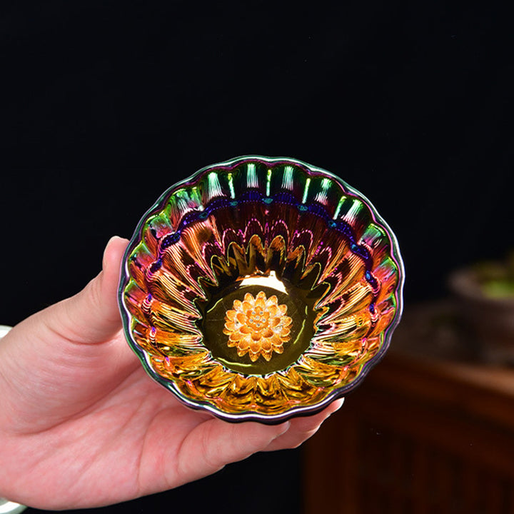 Buddha Stones、蓮、孔雀の象嵌、多色、中国製 Jianzhan 陶器ティーカップ、カンフーティーカップ