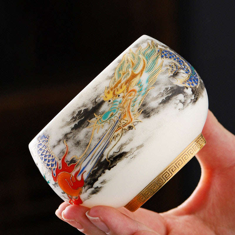 Buddha Stones龍と真珠の遊び模様白磁陶器ティーカップカンフーティーカップ160ml