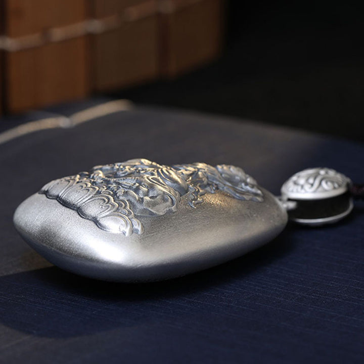 Buddha Stones999 スターリングシルバー 中国十二支 出生仏 般若心経 刻印入り 守護ネックレス ペンダント