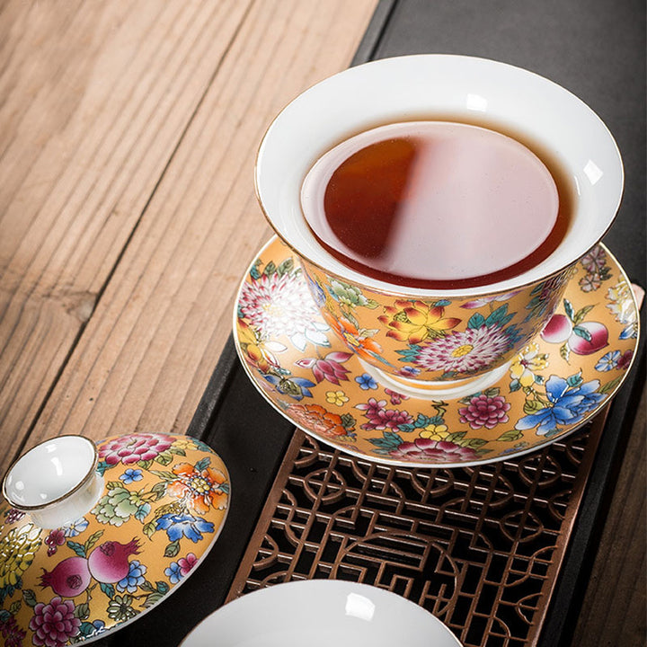 Buddha Stones牡丹の花の陶器蓋碗三彩ティーカップカンフーティーカップとソーサー蓋付き