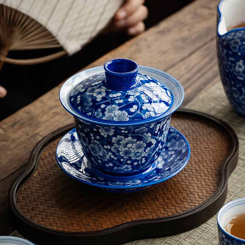 Buddha Stones梅花青白磁セラミック蓋碗三彩ティーカップカンフーティーカップ＆ソーサー蓋付き185ml