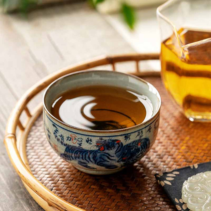 景徳鎮Buddha Stones手描き かわいい虎 陶器 ティーカップ カンフー ティーカップ ボウル 140ml