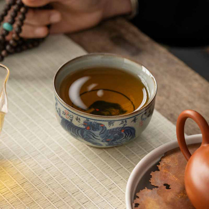 景徳鎮Buddha Stones手描き かわいい虎 陶器 ティーカップ カンフー ティーカップ ボウル 140ml