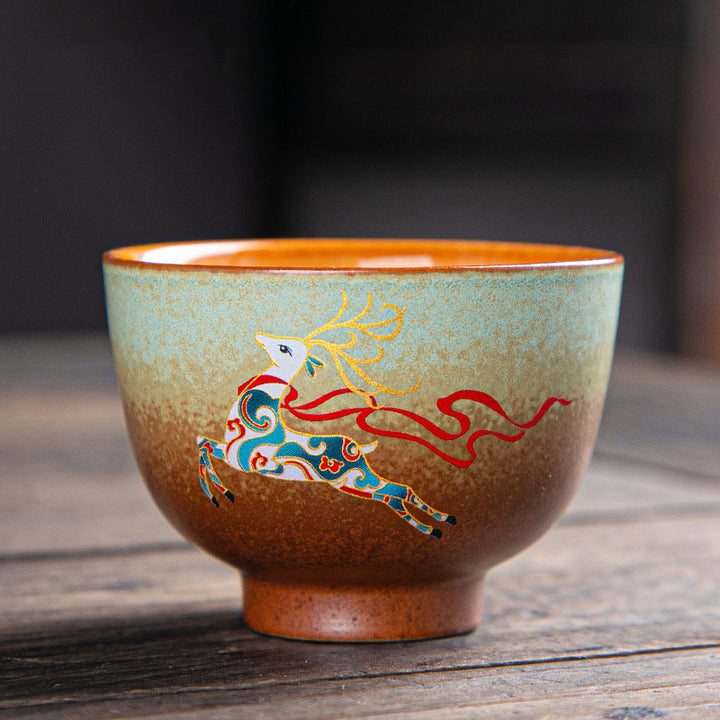 Buddha Stones、カラフルな鹿、琵琶、雪、梅、山、川、鳥、陶器のティーカップ、カンフーティーカップボウル