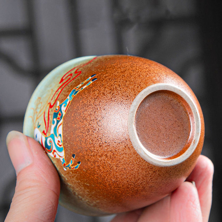 Buddha Stones、カラフルな鹿、琵琶、雪、梅、山、川、鳥、陶器のティーカップ、カンフーティーカップボウル