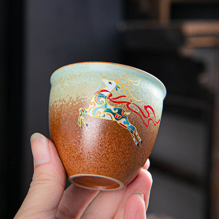 Buddha Stones、カラフルな鹿、琵琶、雪、梅、山、川、鳥、陶器のティーカップ、カンフーティーカップボウル