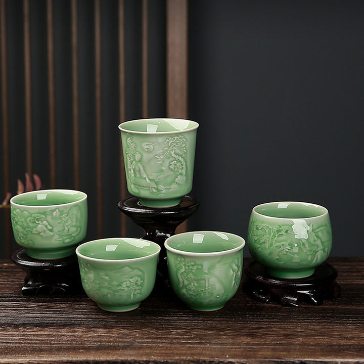 Buddha Stones、樹木、パビリオン、山、川、松、陶器のティーカップ、カンフーティーカップ