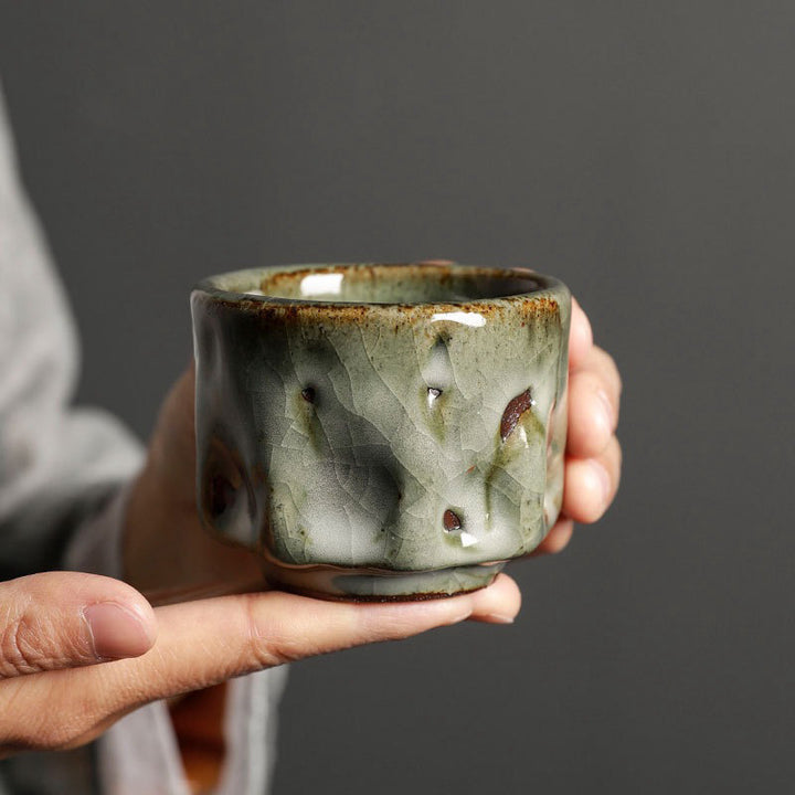 Buddha Stones手作りのシンプルなひび割れた氷の質感の中国Jianzhanセラミックティーカップカンフーティーカップ