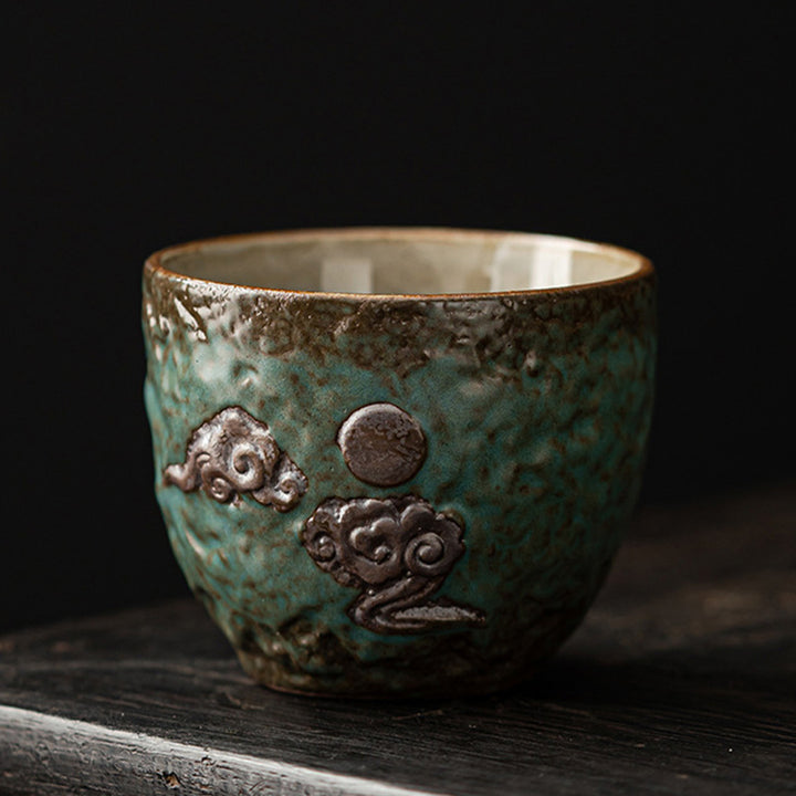 Buddha Stones、蓮の葉、花、縁起の良い雲、陶器のティーカップ、カンフーティーカップ