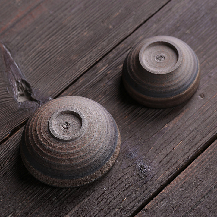 Buddha Stonesシンプルなブラウンのストライプ模様の陶器製ティーカップ カンフーティーカップボウル