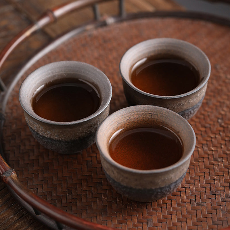 Buddha Stonesシンプルなブラウンのストライプ模様の陶器製ティーカップ カンフーティーカップボウル