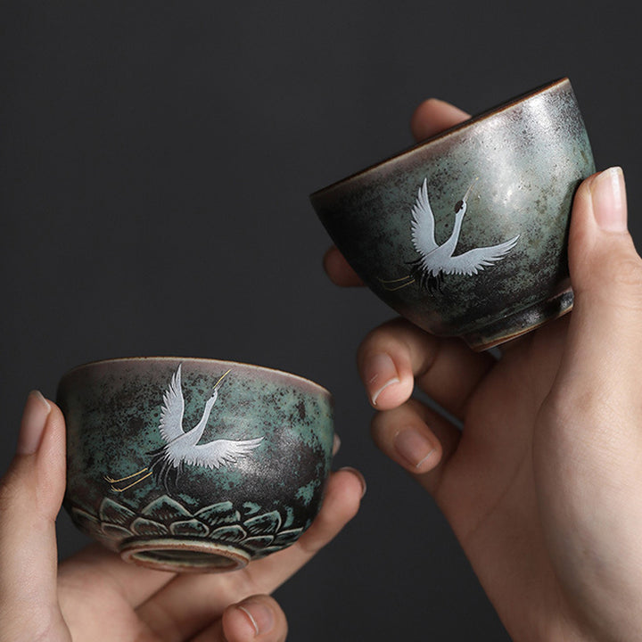 Buddha Stones縁起の良い鶴の陶器ティーカップカンフーティーカップボウル