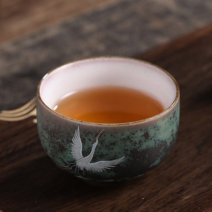 Buddha Stones縁起の良い鶴の陶器ティーカップカンフーティーカップボウル