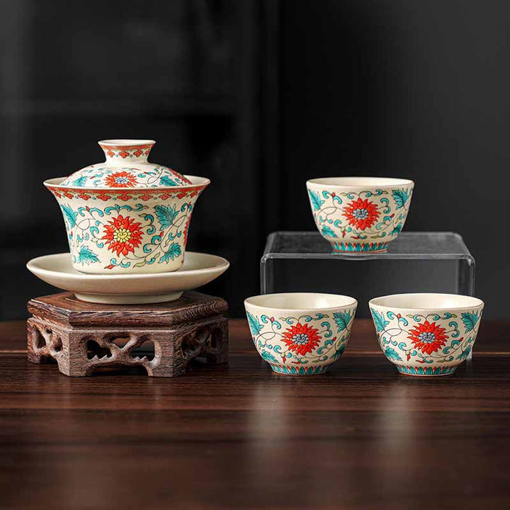 Buddha Stones、川と山、花のパノラマ、陶器の蓋碗三彩ティーカップ、カンフーティーカップとソーサー、蓋付き