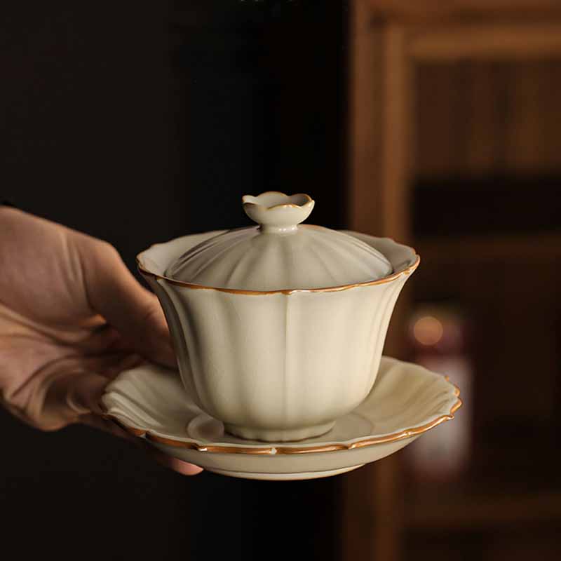 Buddha Stonesベージュ 梅の花 桃の枝 陶器 蓋付き 蓋碗 三彩 ティーカップ カンフーティーカップ